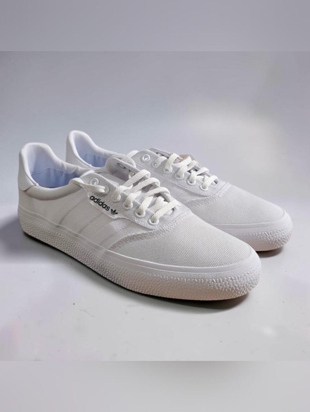 adidas 3MC Vulc white sneakers men 9 women 10 NWB